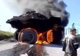 Карьерный самосвал «БелАЗ» сгорел в Казахстане