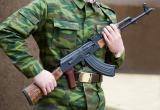 В Барановичах 10 человек судят за кражу оружия из гарнизона