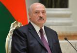 Лукашенко призвал мировое сообщество поддержать Зеленского