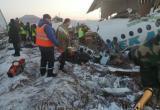 В Казахстане разбился пассажирский самолет: 15 человек погибли (видео)