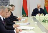Лукашенко заявил, что не даст отозвать депутатов