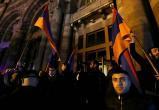 В Ереване протестующие захватили здание правительства