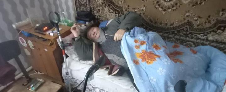Пенсионерам пришлось спать в одежде под одеялами. Фото Леонида Пилипчика