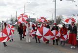 В Минске задержали группу девушек с бело-красно-белыми зонтами