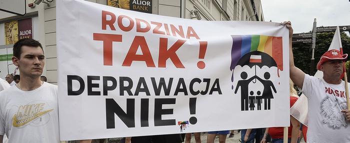 Гомофобская акция в Польше