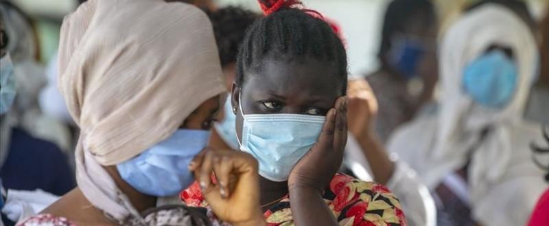 ВОЗ проведет чрезвычайную встречу из-за нового штамма коронавируса из ЮАР
