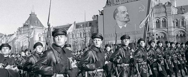Миф четвертый: Советский Союз развалился потому, что все устали от советской идеологии
