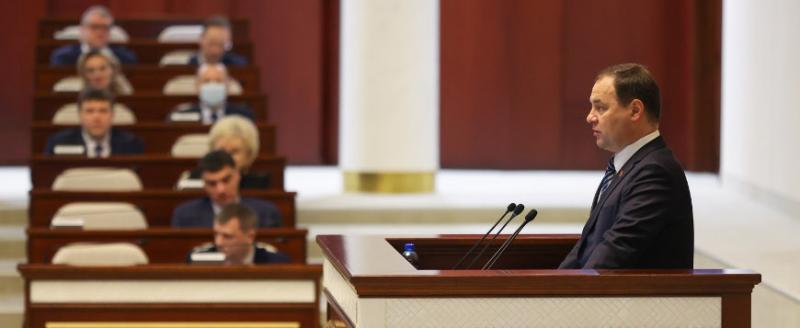 Головченко пообещал, что население и предприятия не заметят введения контрсанкций