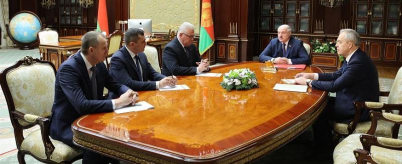 Лукашенко назначил двух новых губернаторов