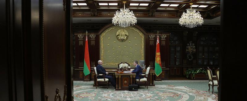 Лукашенко потребовал спасти Минск от перенаселения