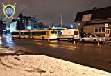 В Минске автобус насмерть сбил поправлявшего токоприемник водителя троллейбуса