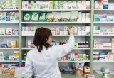 Белорусы ринулись в аптеки и скупают лекарства