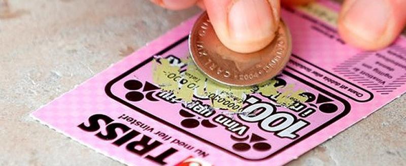 Американка по ошибке купила лотерейный билет и выиграла 10 млн долларов