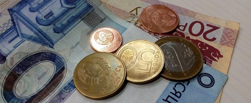 Минимальную зарплату за март повысят почти до 480 рублей