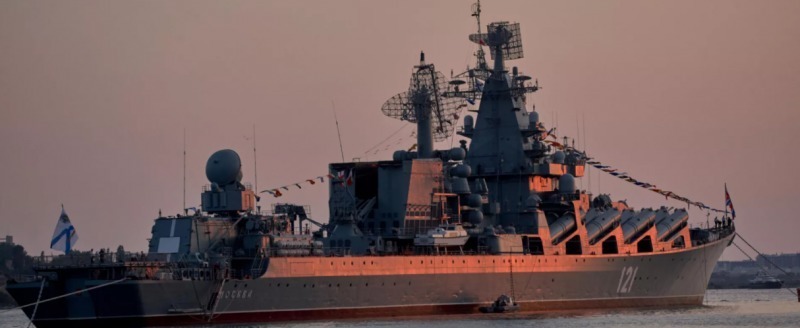 Ракетный крейсер «Москва» получил серьезные повреждения из-за пожара