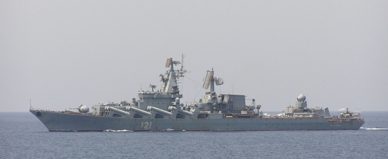 Ракетный крейсер «Москва» затонул при буксировке из-за шторма