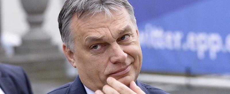 Премьера Венгрии занесли на сайт "Миротворец" как врага Украины