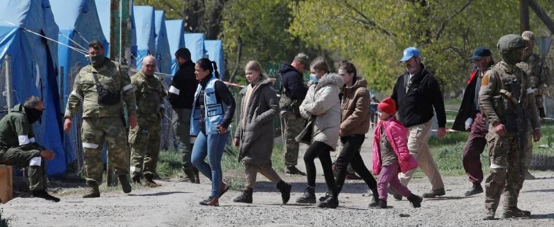 Сегодня с Азовстали в Мариуполе эвакуированы еще 214 человек