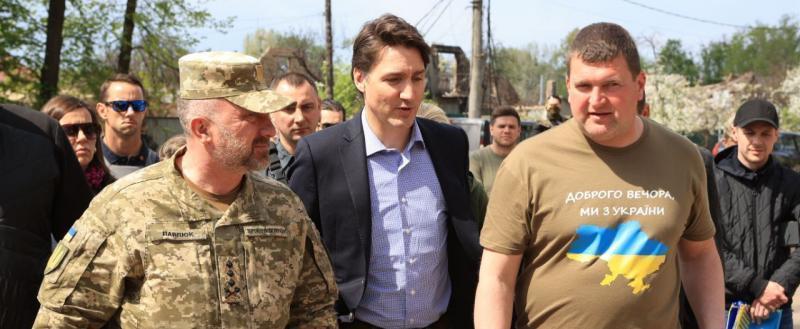 Премьер Канады Джастин Трюдо прибыл в Украину и посетил Ирпень