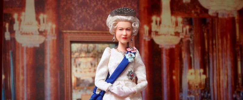Кукол Барби с лицом Елизаветы II раскупили за три секунды