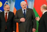 Лукашенко заявил, что Украина полностью легла под Запад
