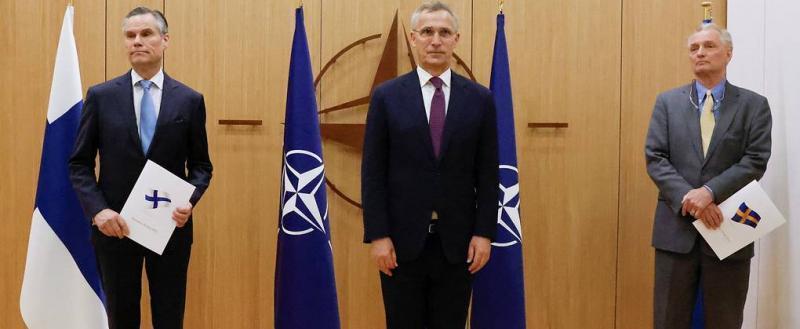 Швеция и Финляндия официально подали заявки в НАТО