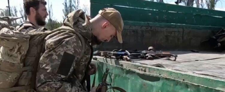 Еще 785 украинских военных вышли с «Азовстали» к силам ДНР