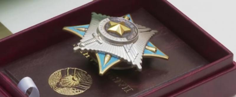 Лукашенко наградил сотрудников КГБ за спецоперацию по возвращению захваченных белорусов с территории Украины