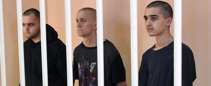 В ДНР приговорили к смертной казни пленных бойцов из Великобритании и Марокко