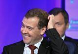 Медведев назвал приехавших в Киев лидеров Франции, Германии и Италии ценителями лягушек, ливера и макарон