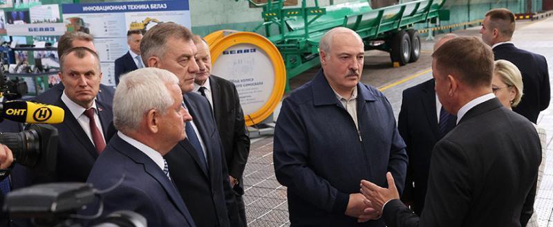 Лукашенко назвал войну в Украине элементом крупного передела мира