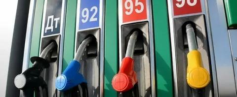Белнефтехим заявил об изменении цены автомобильного топлива в РБ с 21 июня