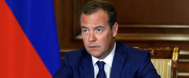 Медведев заявил о начале третьей мировой войны в случае посягательства на Крым