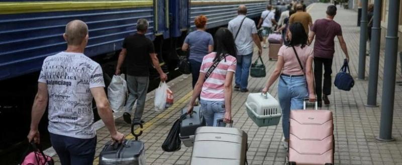 Польша сокращает помощь беженцам из Украины с 1 июля
