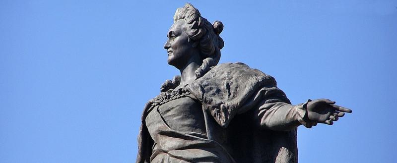 Президенту Украины подана петиция о замене памятника Екатерине II в Одессе на памятник американскому порноактеру 