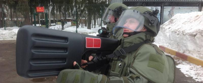 ВС России впервые применили на Донбассе электромагнитные ружья "Ступор"