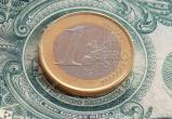 "Это еще не предел": эксперты рассуждают, что будет с евро и долларом