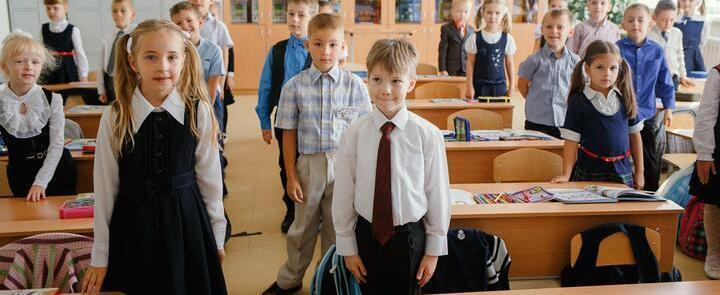 Правительство Беларуси предоставит украинским детям возможность обучаться в школах страны