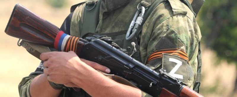 НЦУО РФ: украинские военные в российской форме грабили дома в Славянке