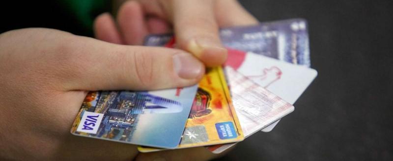 Где выгодно оформить кредитную карту: топ-7 предложений банков
