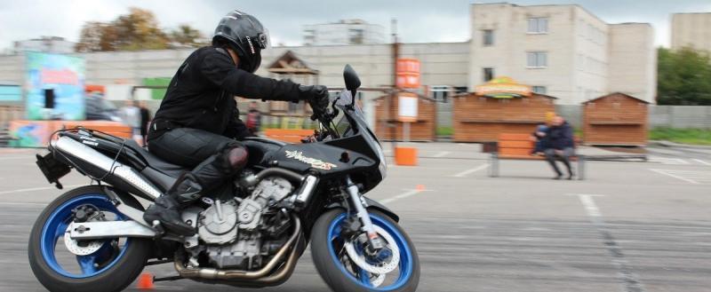 Движение мотоциклов ночью запретили в центре Гродно