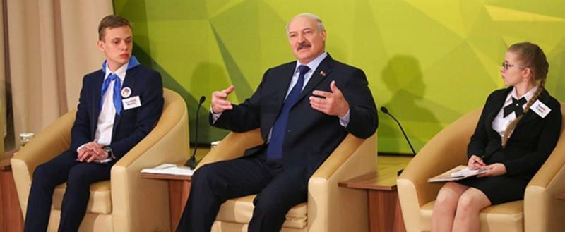 Лукашенко проведет 1 сентября урок истории для школьников и студентов