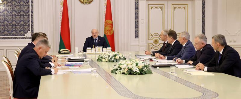 Лукашенко: «я уже наелся президентства»