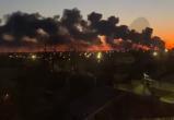 Нефтенакопитель загорелся возле аэродрома Курска из-за атаки беспилотника