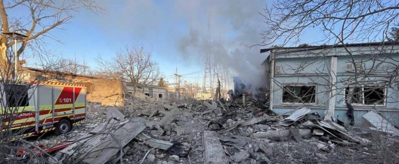 Министр обороны Украины Резников признал тяжелую военную ситуацию на востоке