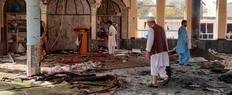 Не менее 17 человек погибли при взрыве в мечети в пакистанском Пешаваре