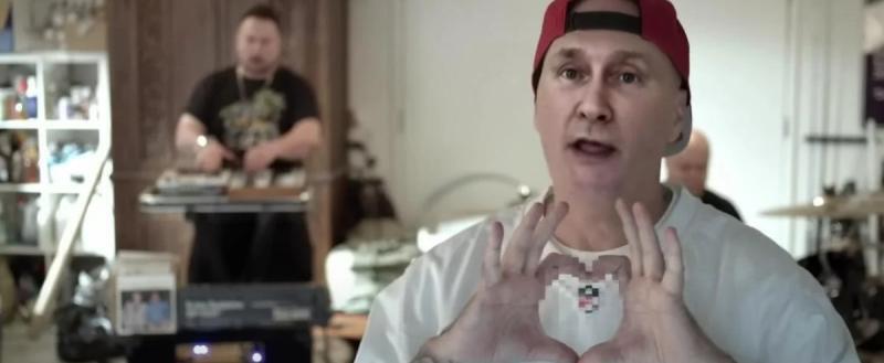 Группа Limp Bizkit выпустила клип с дипфейками Путина, Зеленского и Байдена