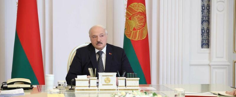 Лукашенко раскритиковал правительство за плохие законопроекты