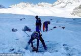 В леднике Швейцарии нашли останки пропавшего 49 лет назад туриста (видео)