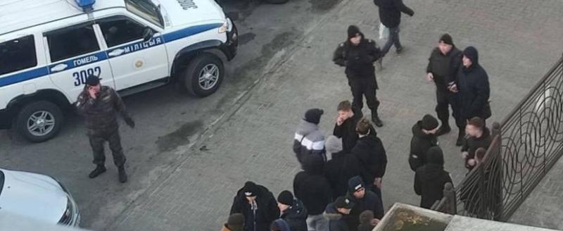 МВД: в Гомеле перед планируемой массовой дракой задержали 200 последователей ЧВК «Редан»